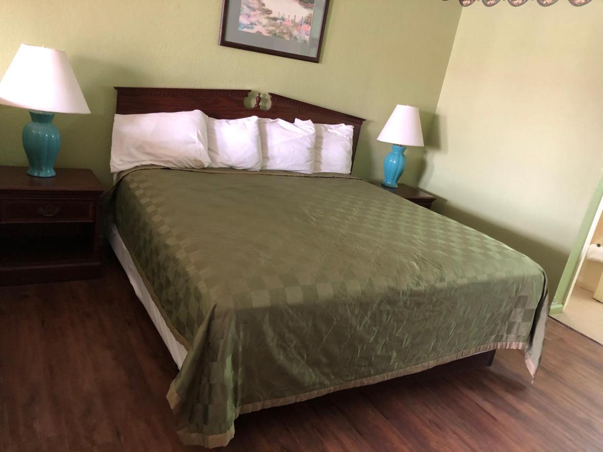Lone Star Inn Cisco ภายนอก รูปภาพ